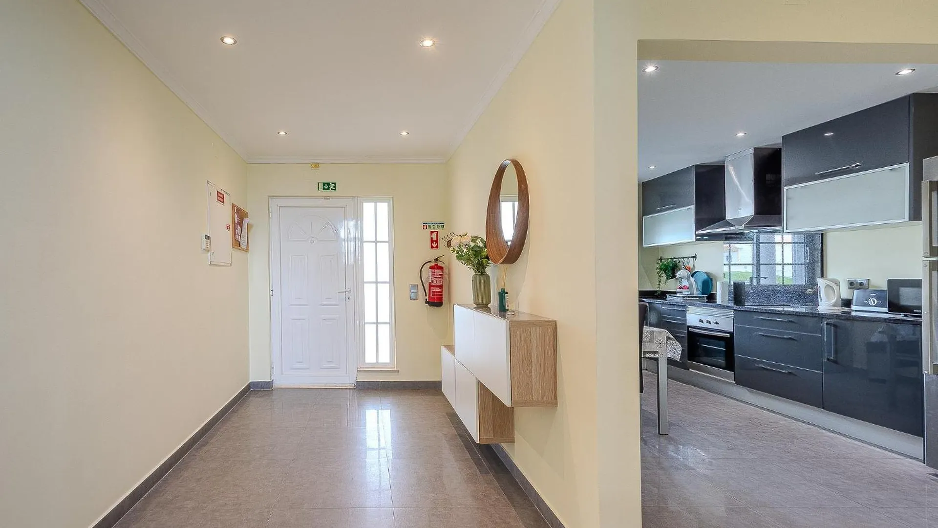 Holiday home Villa Monica - Heated Pool - By Algarkasa Albufeira