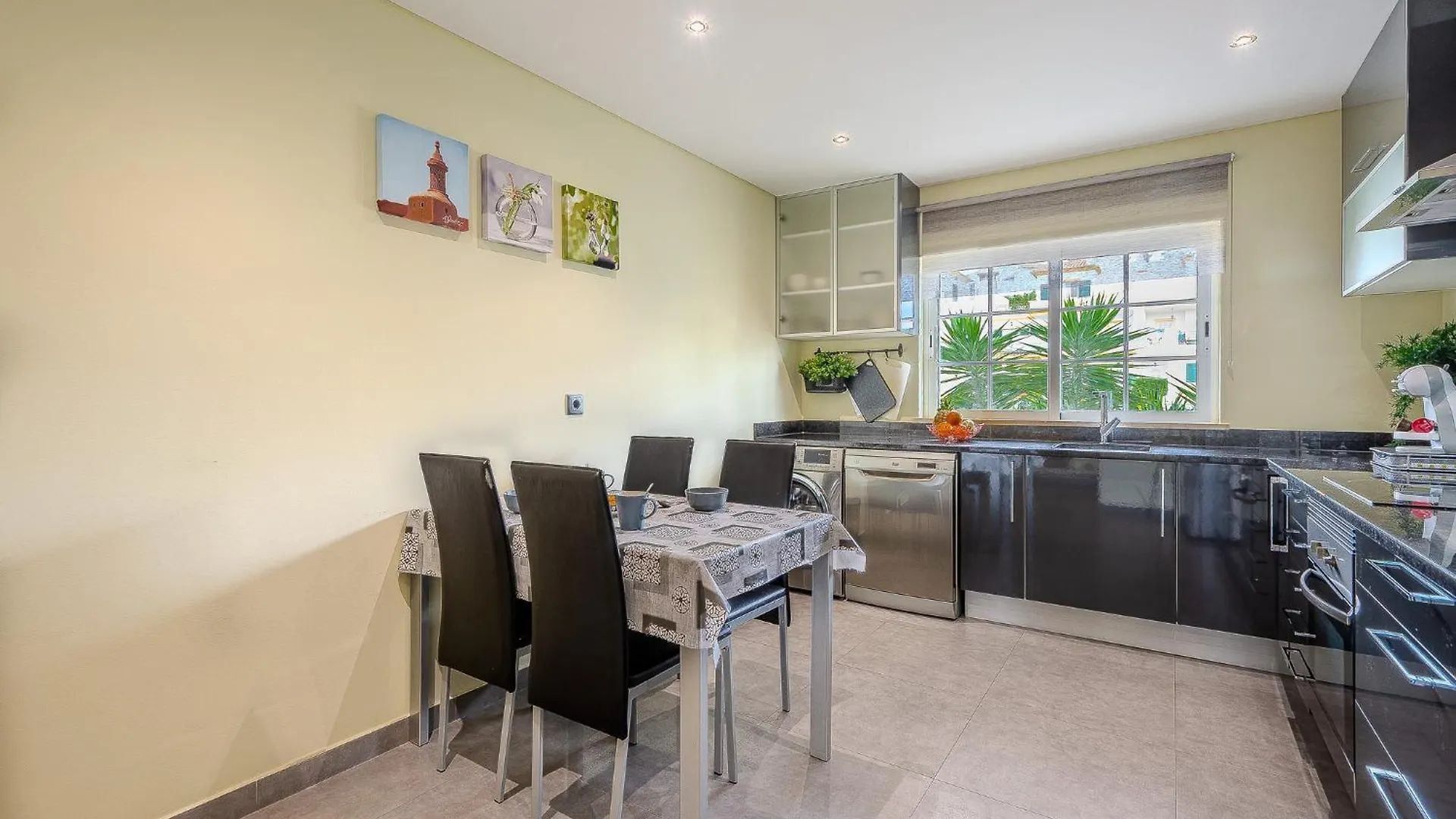 Holiday home Villa Monica - Heated Pool - By Algarkasa Albufeira